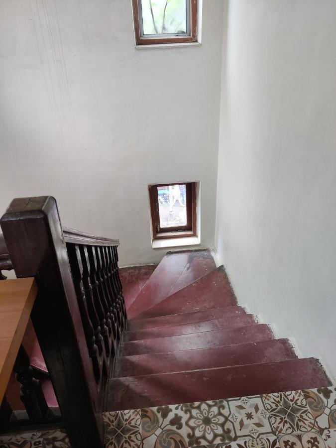 Capital Hotel Mumbai Luaran gambar